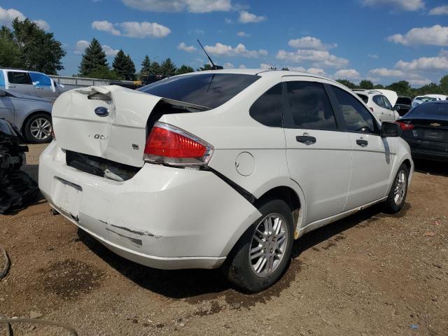 Photo 2 VIN: 1FAHP3FN4AW134632 - FORD FOCUS 