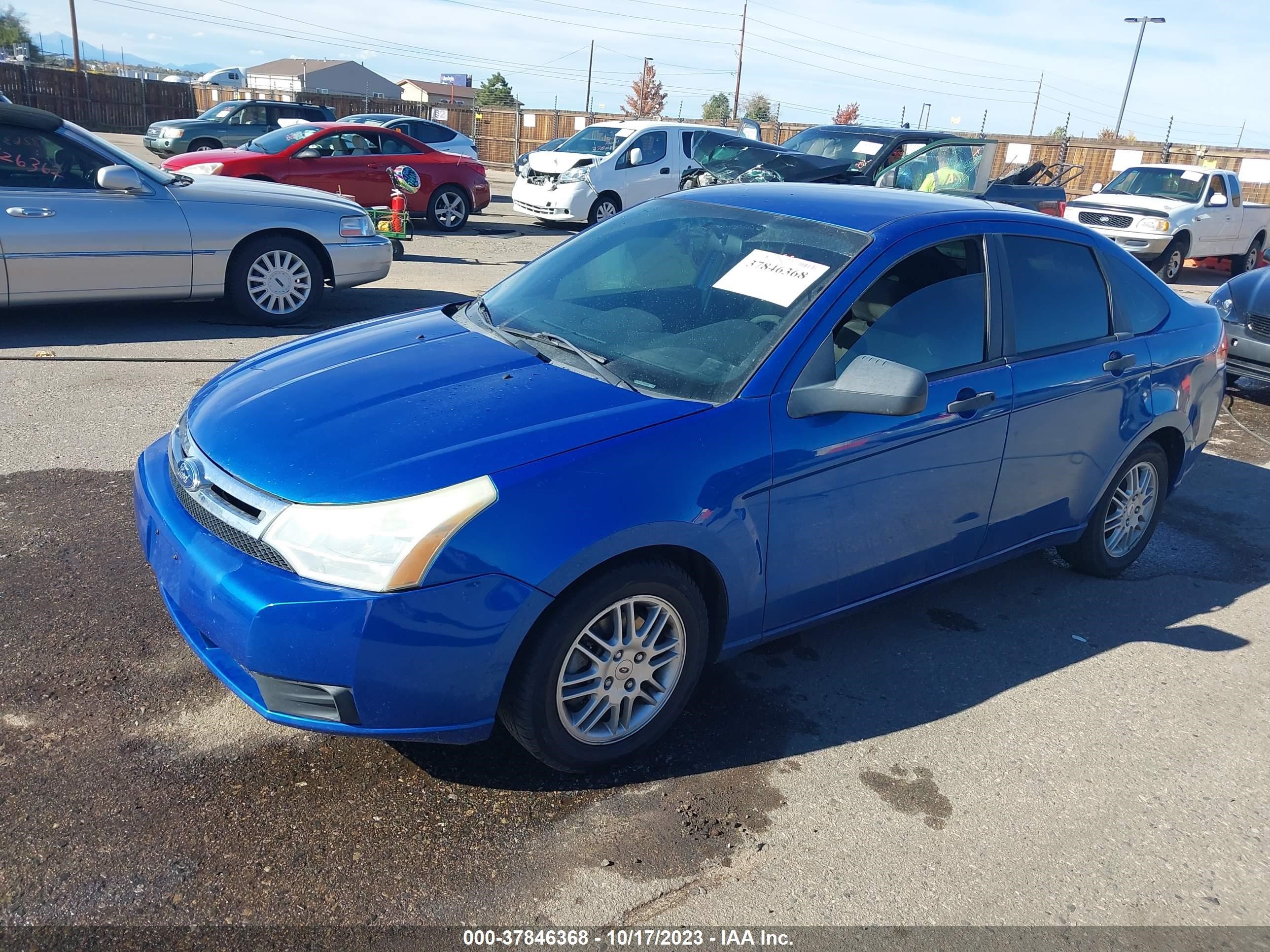 Photo 1 VIN: 1FAHP3FN4AW145243 - FORD FOCUS 