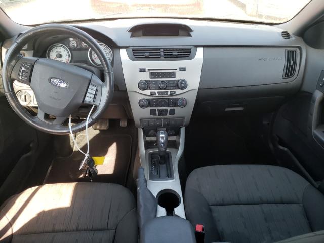 Photo 8 VIN: 1FAHP3FN4AW161037 - FORD FOCUS SE 