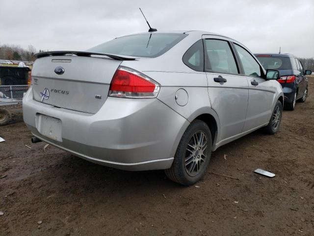 Photo 2 VIN: 1FAHP3FN4AW205702 - FORD FOCUS SE 