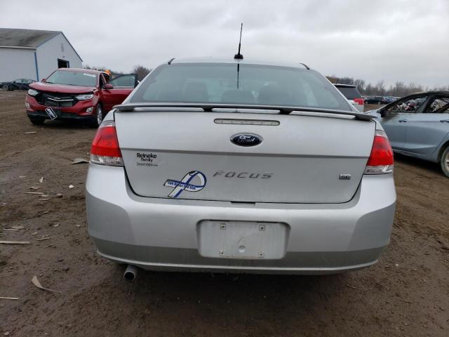 Photo 5 VIN: 1FAHP3FN4AW205702 - FORD FOCUS SE 