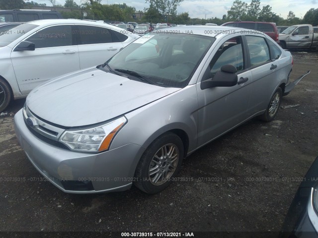 Photo 1 VIN: 1FAHP3FN4AW219180 - FORD FOCUS 