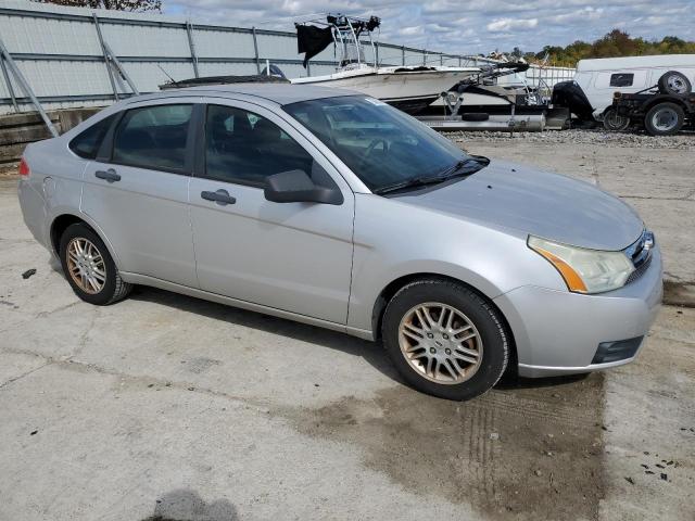 Photo 3 VIN: 1FAHP3FN4AW220555 - FORD FOCUS SE 