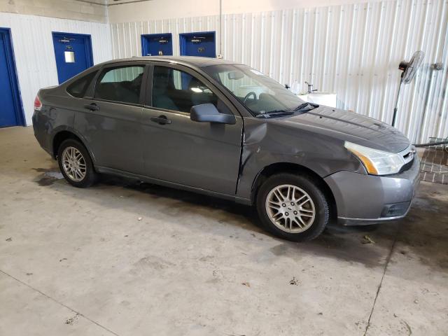 Photo 3 VIN: 1FAHP3FN4AW229708 - FORD FOCUS SE 