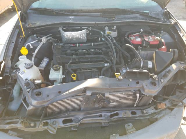 Photo 6 VIN: 1FAHP3FN4AW261817 - FORD FOCUS SE 