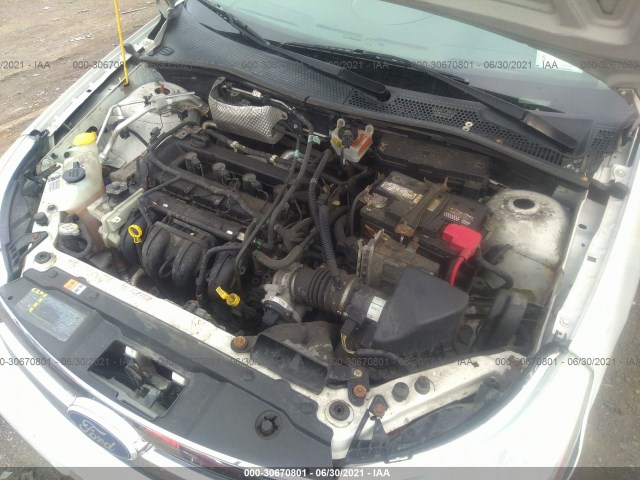 Photo 9 VIN: 1FAHP3FN4AW288371 - FORD FOCUS 