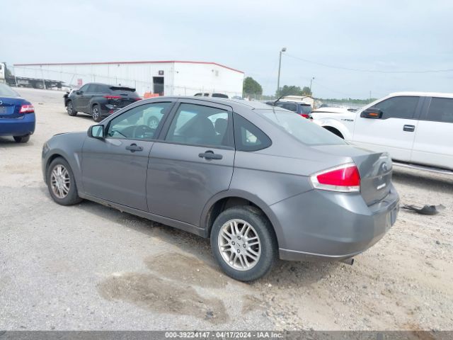 Photo 2 VIN: 1FAHP3FN4AW291688 - FORD FOCUS 