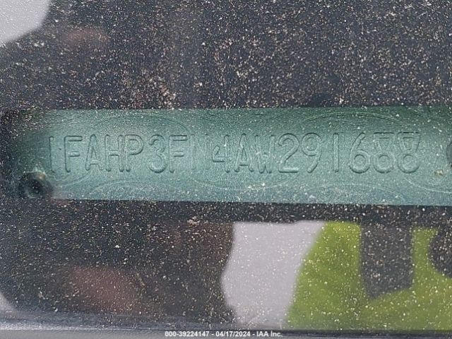 Photo 8 VIN: 1FAHP3FN4AW291688 - FORD FOCUS 