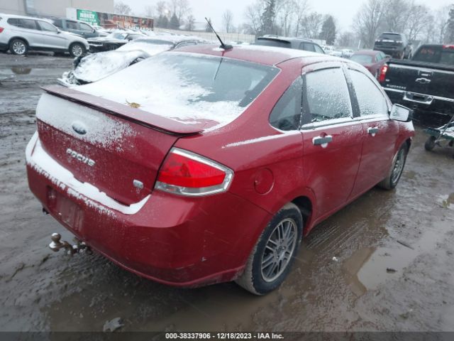 Photo 3 VIN: 1FAHP3FN4BW102393 - FORD FOCUS 