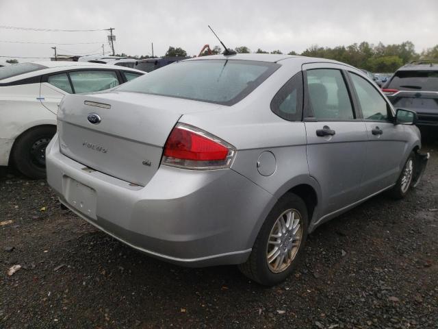 Photo 3 VIN: 1FAHP3FN4BW114933 - FORD FOCUS 