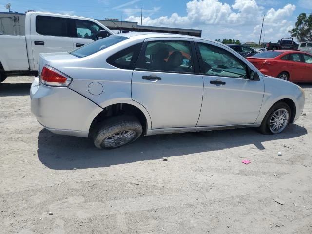 Photo 2 VIN: 1FAHP3FN4BW142764 - FORD FOCUS SE 