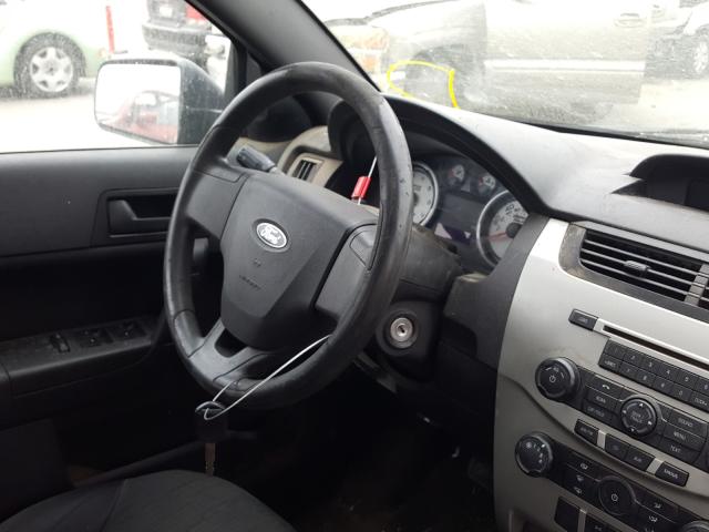 Photo 8 VIN: 1FAHP3FN4BW152761 - FORD FOCUS SE 