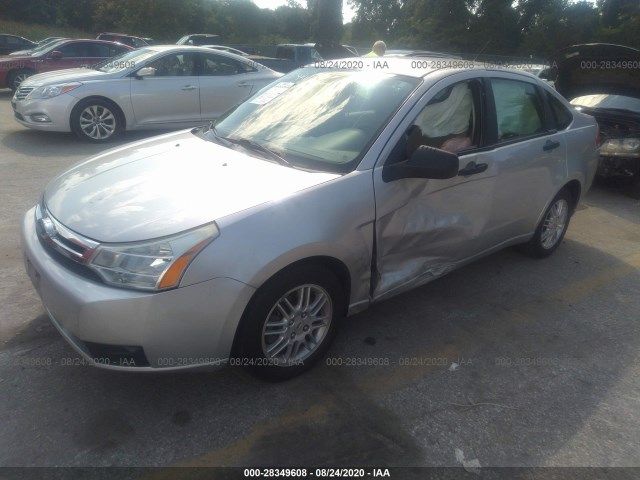 Photo 1 VIN: 1FAHP3FN5AW108217 - FORD FOCUS 