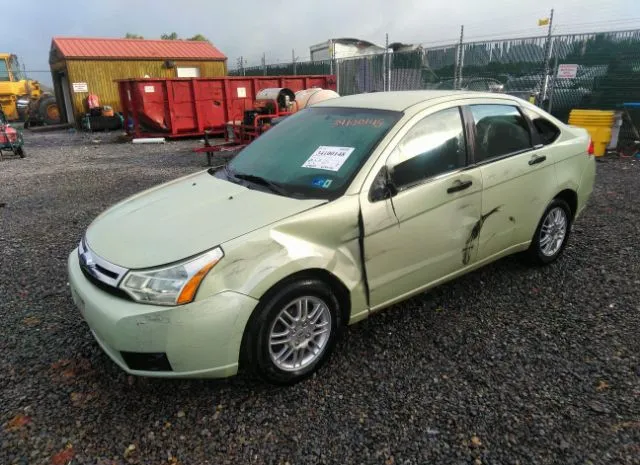 Photo 1 VIN: 1FAHP3FN5AW129634 - FORD FOCUS 