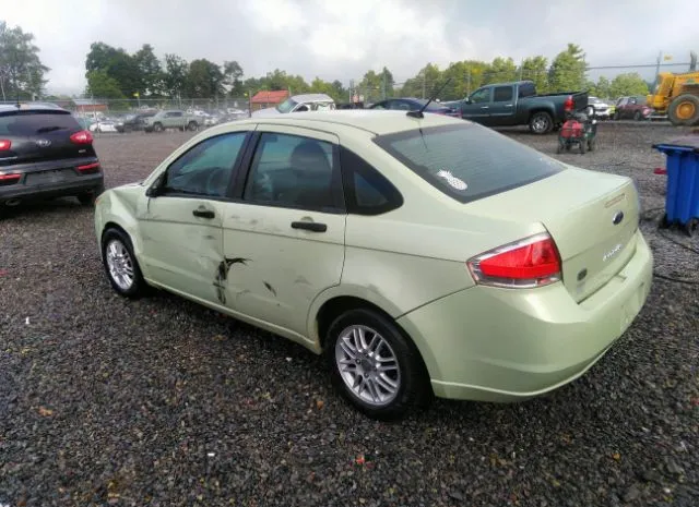 Photo 2 VIN: 1FAHP3FN5AW129634 - FORD FOCUS 