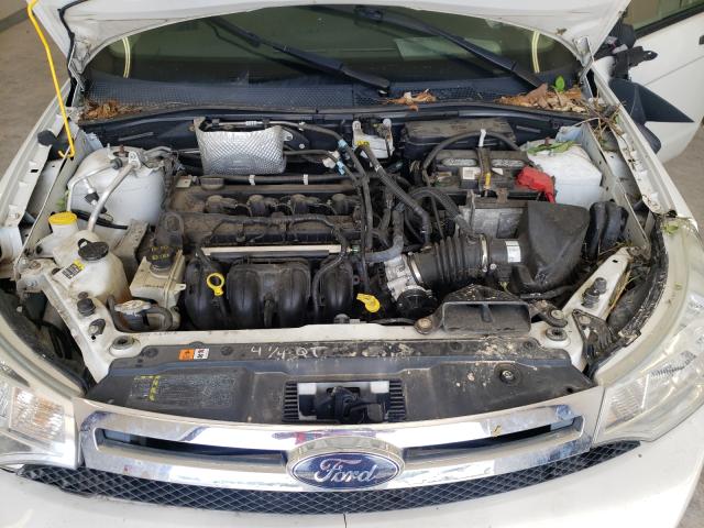 Photo 6 VIN: 1FAHP3FN5AW188893 - FORD FOCUS SE 