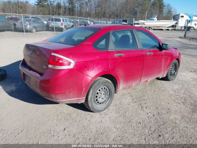 Photo 3 VIN: 1FAHP3FN5AW237347 - FORD FOCUS 