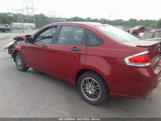 Photo 2 VIN: 1FAHP3FN5AW248090 - FORD FOCUS 