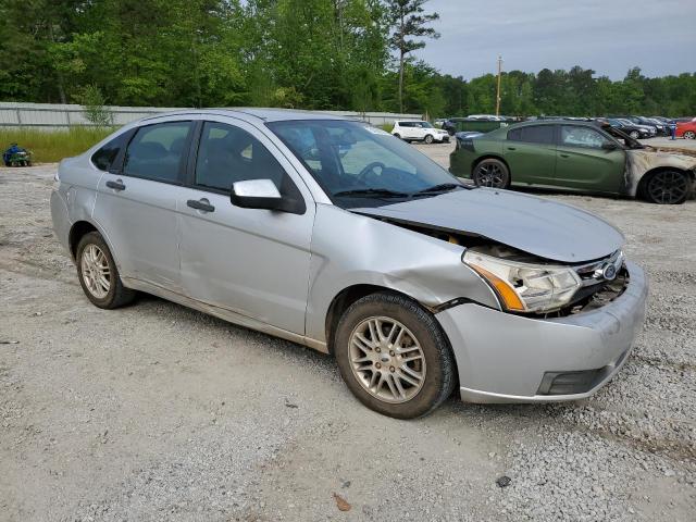 Photo 3 VIN: 1FAHP3FN5AW257713 - FORD FOCUS 