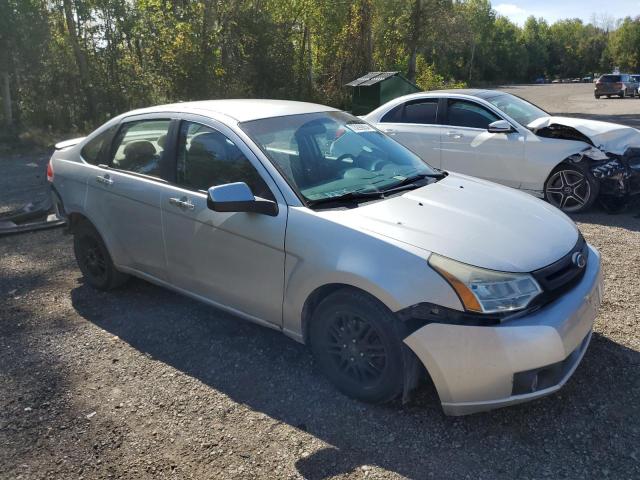 Photo 3 VIN: 1FAHP3FN5AW260143 - FORD FOCUS SE 