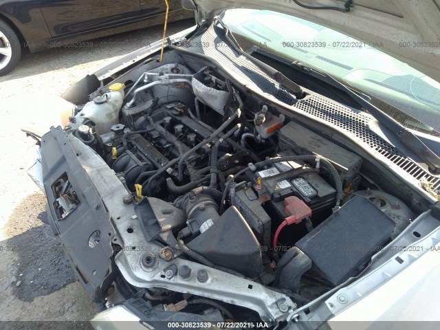 Photo 9 VIN: 1FAHP3FN5AW266167 - FORD FOCUS 