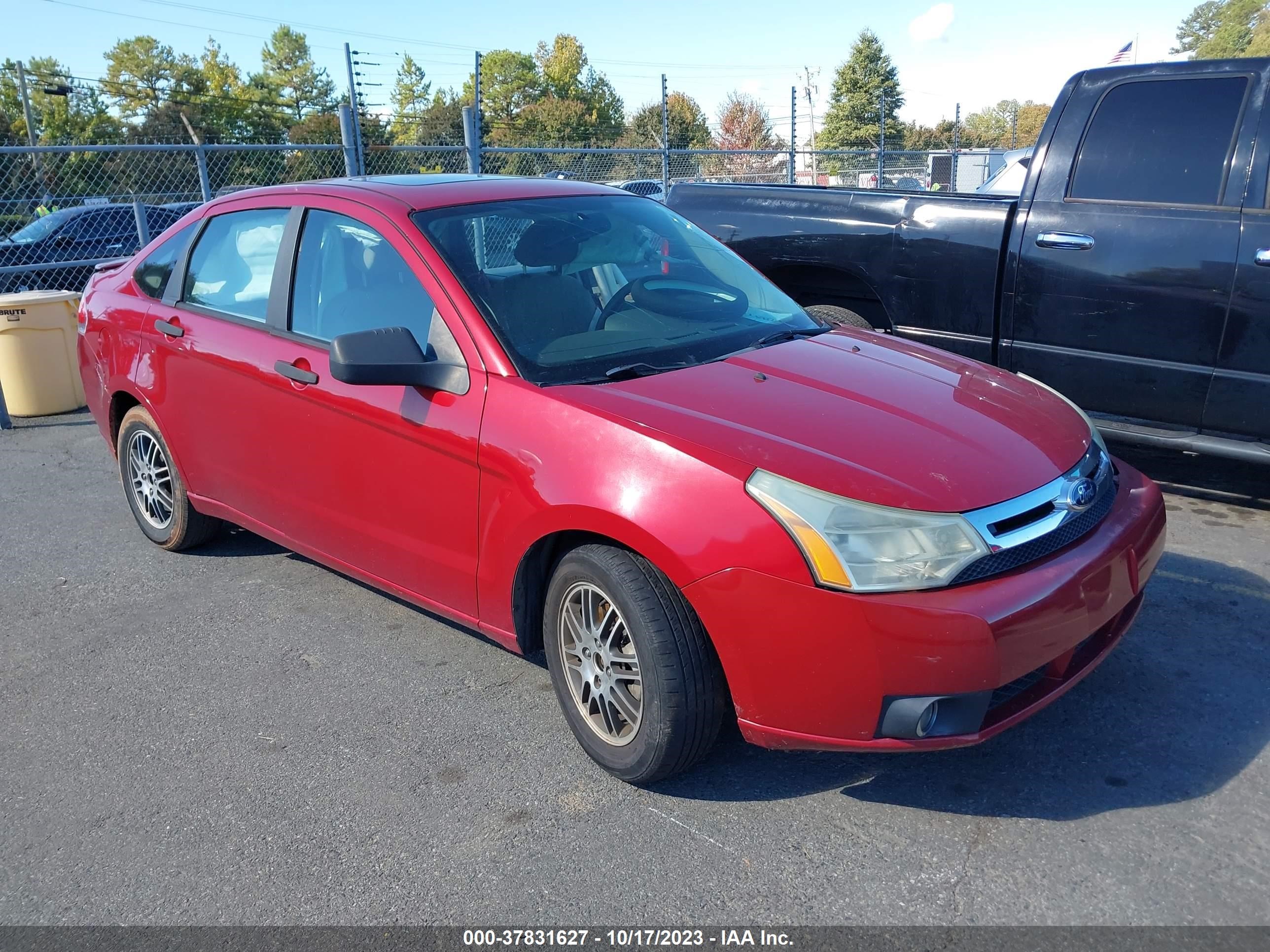 Photo 0 VIN: 1FAHP3FN5AW266606 - FORD FOCUS 