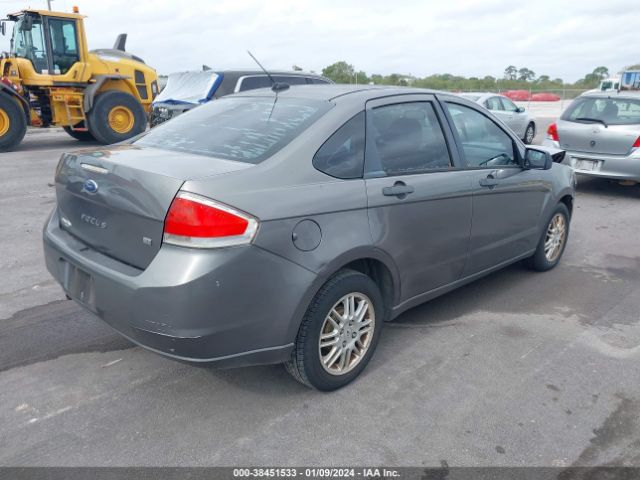 Photo 3 VIN: 1FAHP3FN5AW267223 - FORD FOCUS 