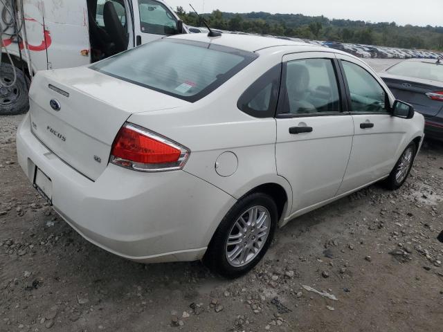 Photo 2 VIN: 1FAHP3FN5AW293143 - FORD FOCUS SE 