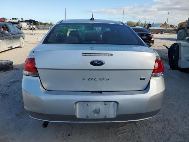 Photo 5 VIN: 1FAHP3FN5AW294776 - FORD FOCUS 