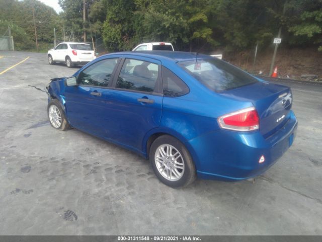 Photo 2 VIN: 1FAHP3FN5BW125388 - FORD FOCUS 