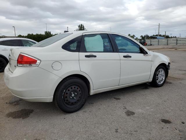 Photo 2 VIN: 1FAHP3FN5BW131773 - FORD FOCUS 