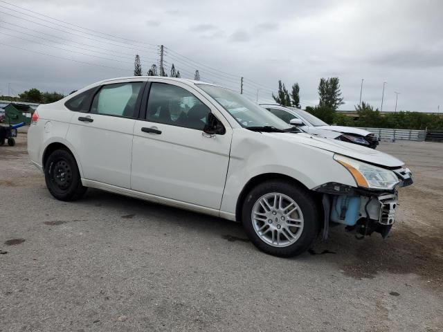 Photo 3 VIN: 1FAHP3FN5BW131773 - FORD FOCUS 