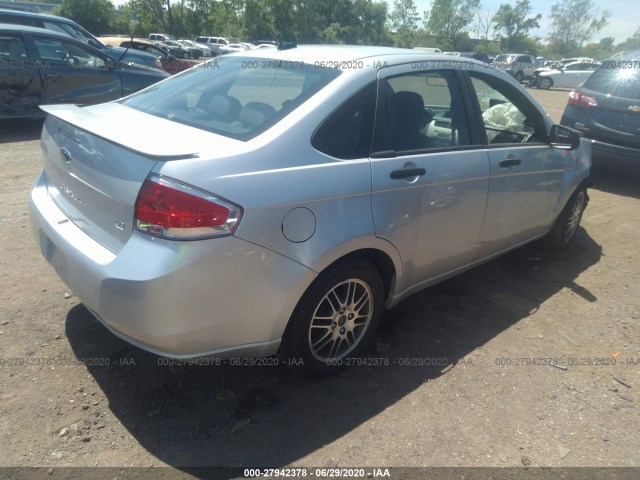 Photo 3 VIN: 1FAHP3FN5BW144703 - FORD FOCUS 