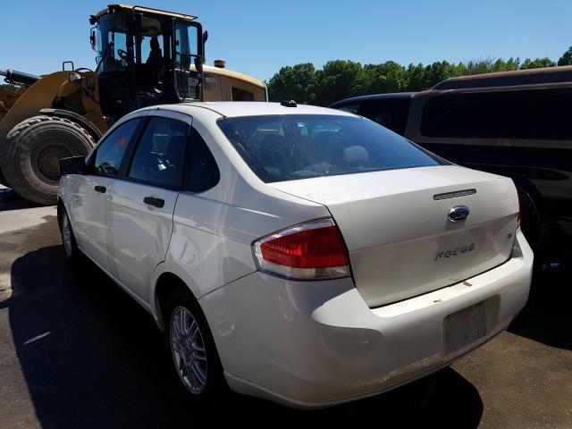 Photo 2 VIN: 1FAHP3FN5BW157709 - FORD FOCUS SE 