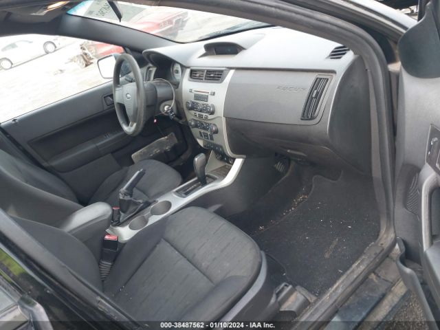 Photo 4 VIN: 1FAHP3FN5BW168581 - FORD FOCUS 