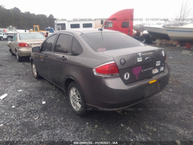 Photo 2 VIN: 1FAHP3FN5BW184960 - FORD FOCUS 