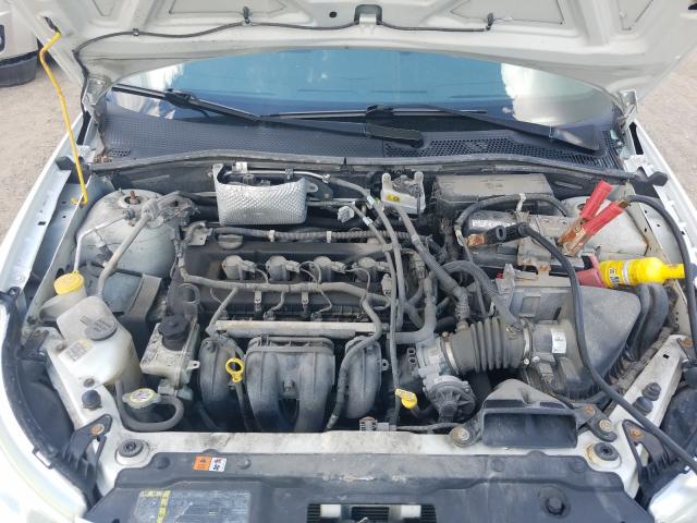 Photo 6 VIN: 1FAHP3FN6AW112485 - FORD FOCUS SE 