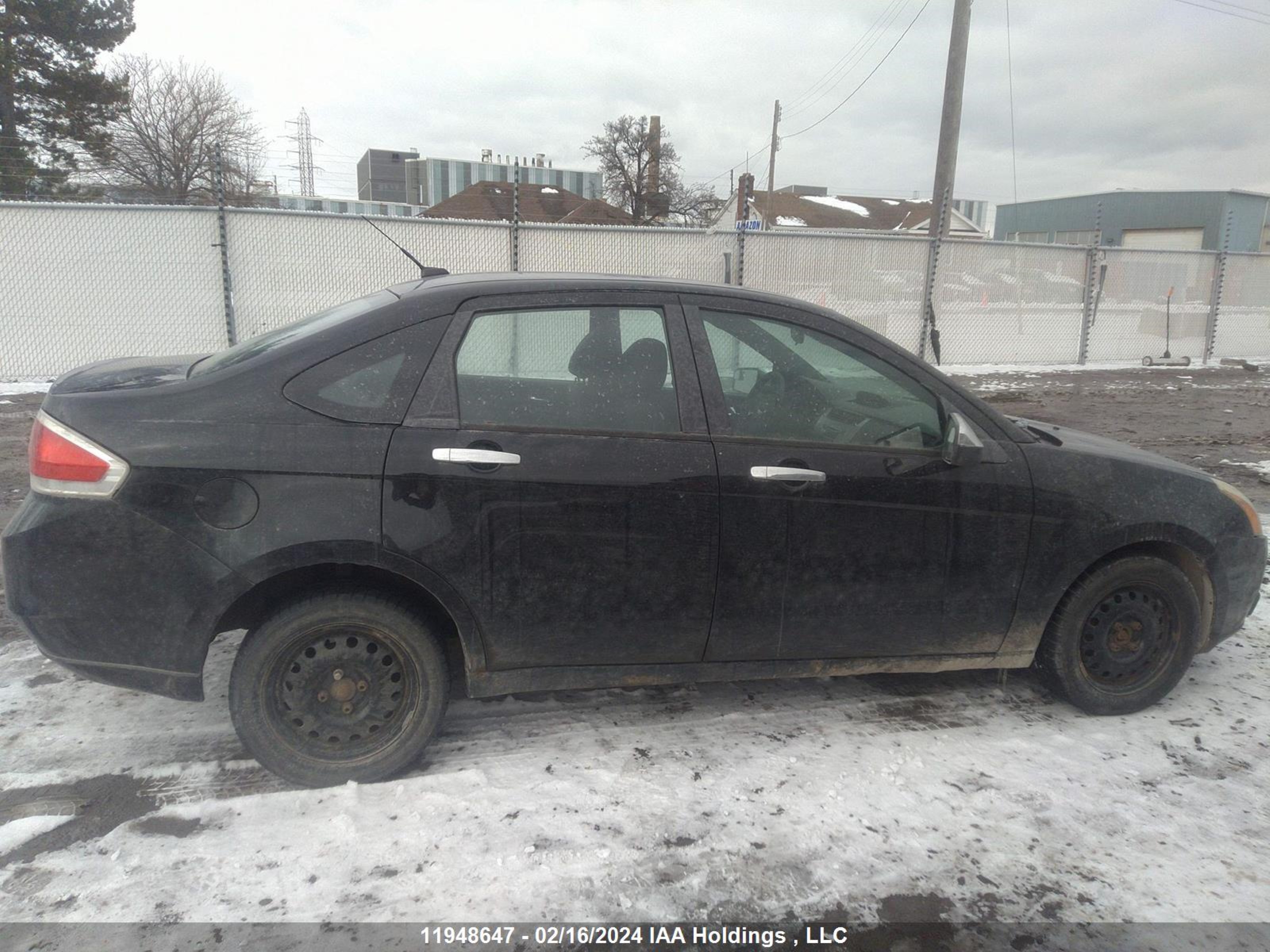 Photo 12 VIN: 1FAHP3FN6AW113457 - FORD FOCUS 