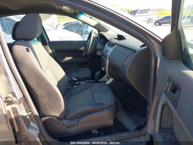 Photo 4 VIN: 1FAHP3FN6AW144157 - FORD FOCUS 