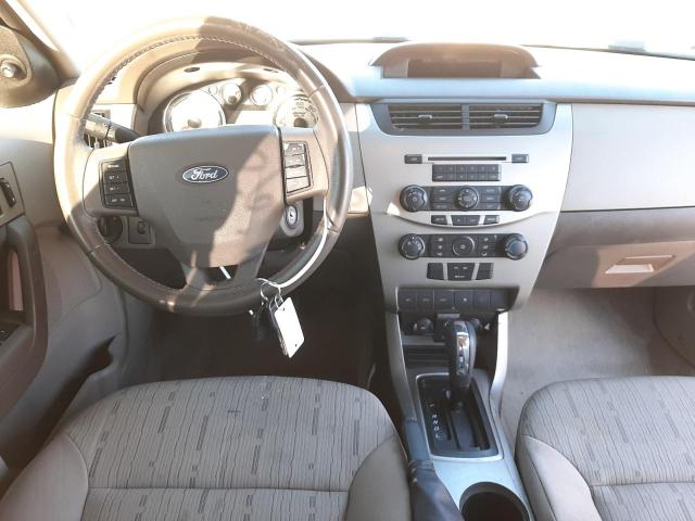 Photo 8 VIN: 1FAHP3FN6AW159967 - FORD FOCUS SE 