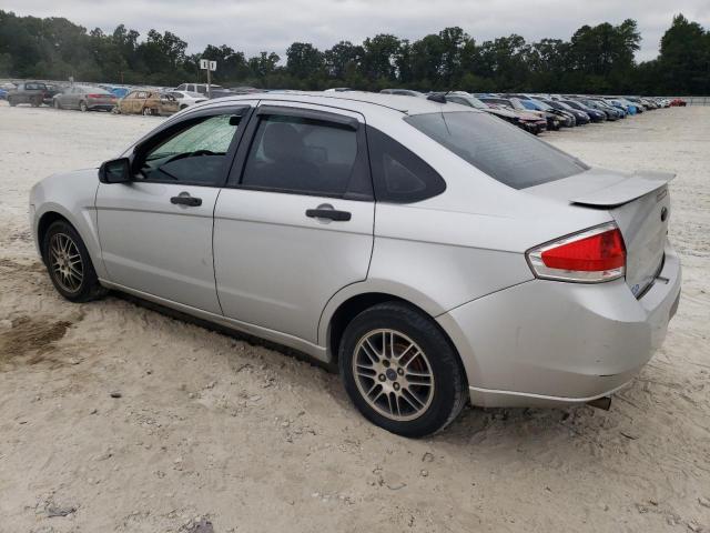 Photo 1 VIN: 1FAHP3FN6AW207323 - FORD FOCUS SE 