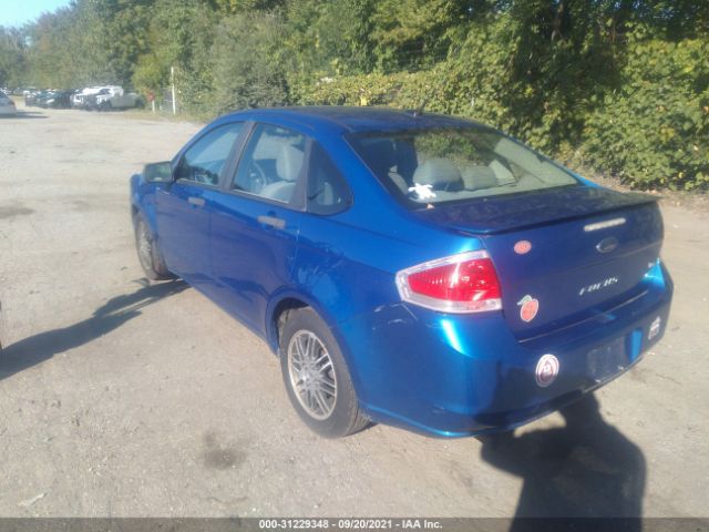 Photo 2 VIN: 1FAHP3FN6AW218550 - FORD FOCUS 