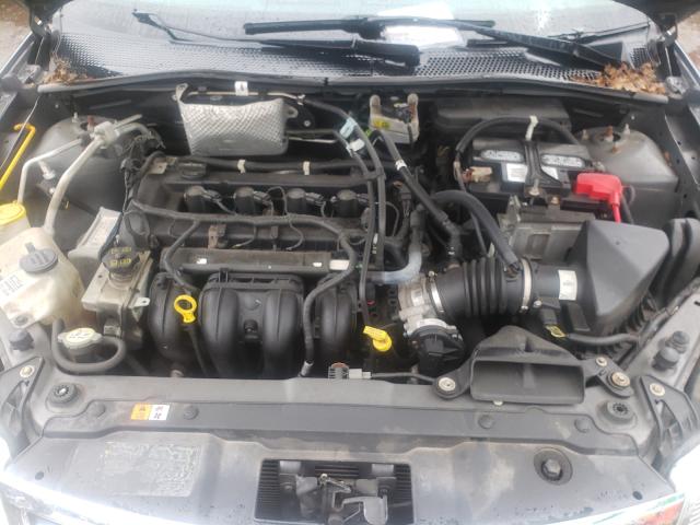 Photo 6 VIN: 1FAHP3FN6AW239902 - FORD FOCUS SE 