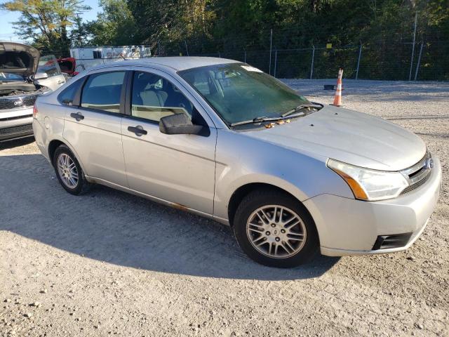 Photo 3 VIN: 1FAHP3FN6AW298755 - FORD FOCUS SE 