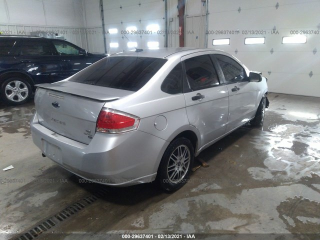 Photo 3 VIN: 1FAHP3FN6BW102296 - FORD FOCUS 