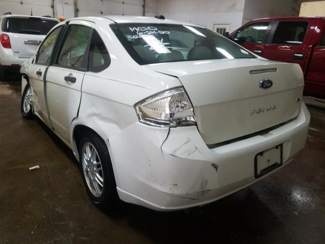 Photo 2 VIN: 1FAHP3FN6BW126176 - FORD FOCUS SE 