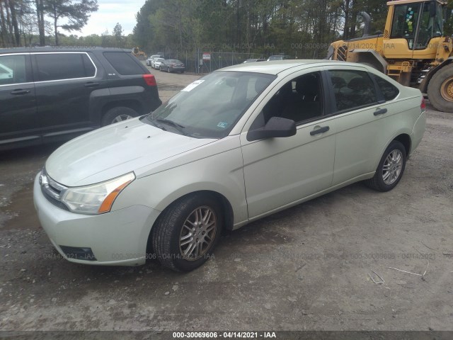 Photo 1 VIN: 1FAHP3FN6BW140840 - FORD FOCUS 