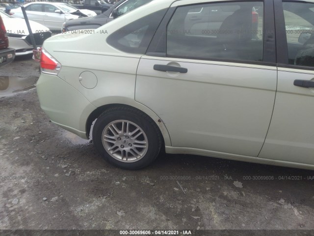 Photo 5 VIN: 1FAHP3FN6BW140840 - FORD FOCUS 