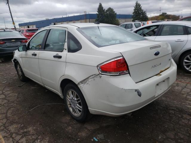 Photo 2 VIN: 1FAHP3FN6BW163342 - FORD FOCUS SE 