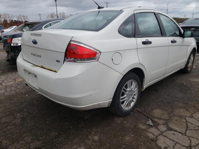 Photo 3 VIN: 1FAHP3FN6BW163342 - FORD FOCUS SE 